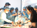 TS.BS Trần Ngọc Quảng Phi tham gia giảng dạy chương trình “Phẫu thuật tạo hình & Thẩm mĩ Nha chu” tại Hà Nội